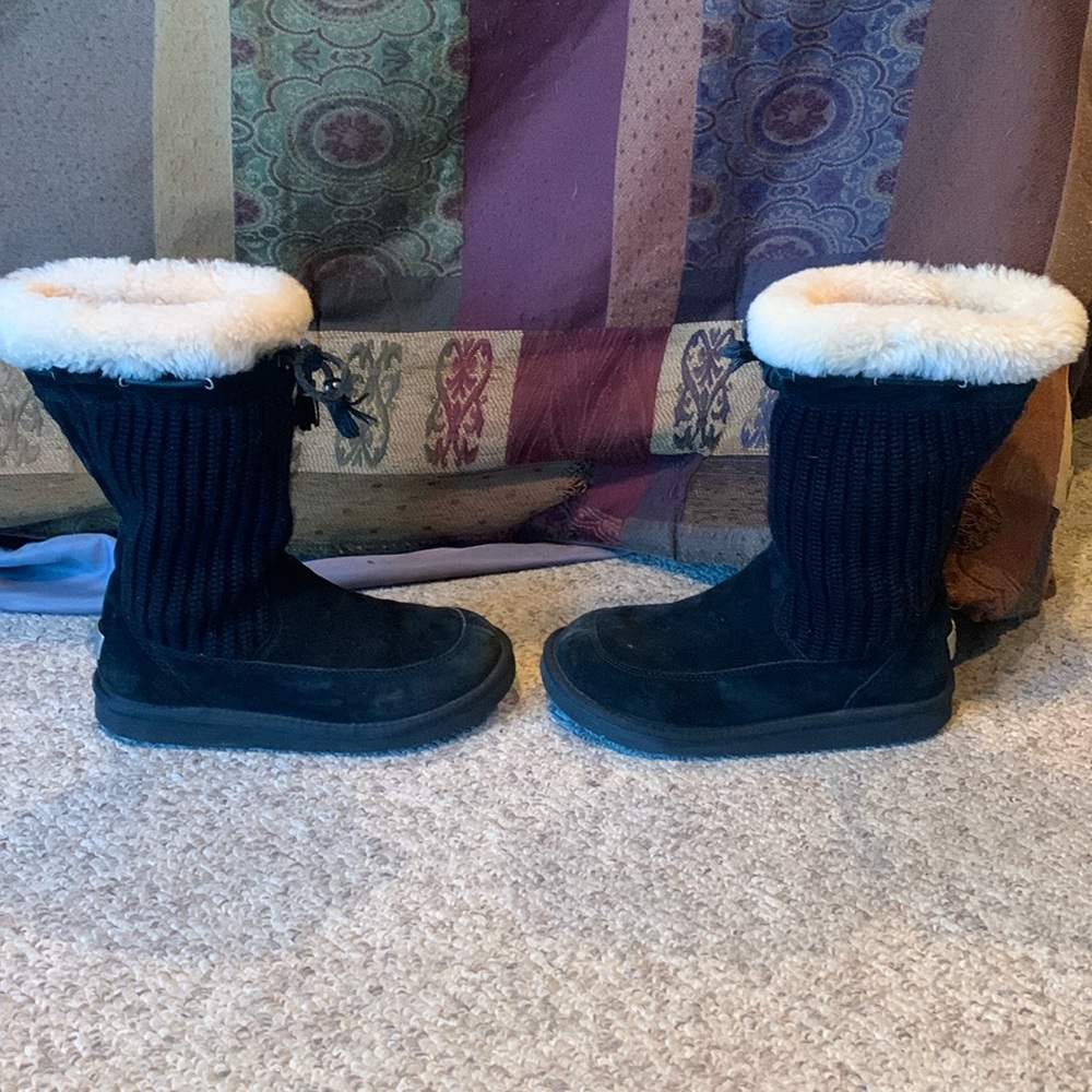 Ugg black suede Suburb knit crochet winter sheepskin boot sz 7